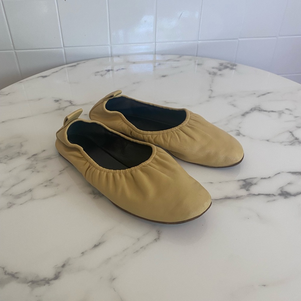 CELINE ballet flats. Yellow. 6.5 USA.